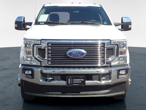 Used 2022 Ford F350 XLT w/ XLT Premium Package image 8
