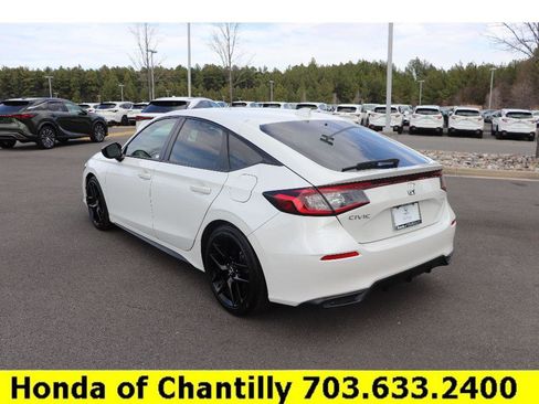 Used 2024 Honda Civic Sport image 5