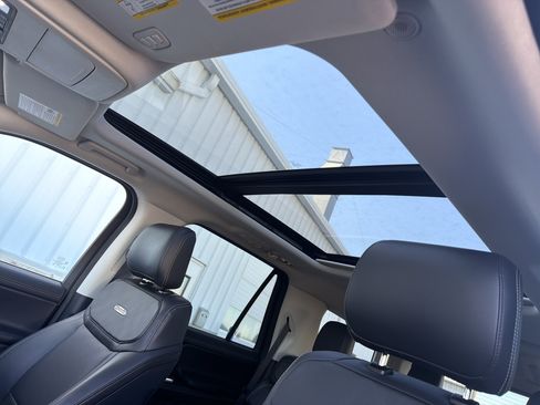 Certified 2025 Ford Expedition Platinum image 58