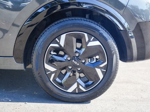 Used 2023 Kia Niro Wind w/ Wind Preserve Package FWD image 10