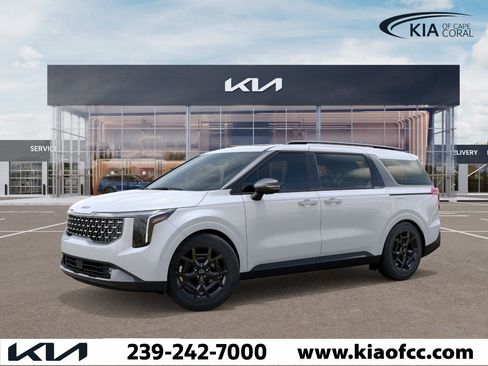 New 2027 Kia Carnival SX Prestige FWD image 3