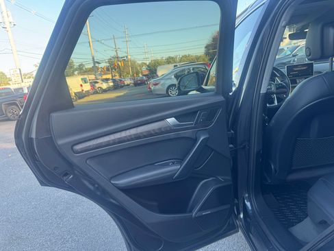 Used 2018 Audi Q5 Prestige w/ Prestige Package image 20