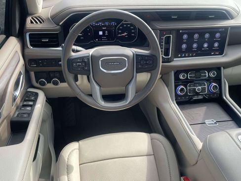 Certified 2021 GMC Yukon Denali w/ LPO, Illumination Package RWD image 17