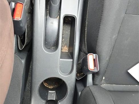 Used 2019 Nissan Versa S Plus image 19