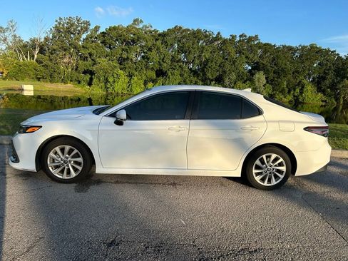 Used 2024 Toyota Camry LE FWD image 3