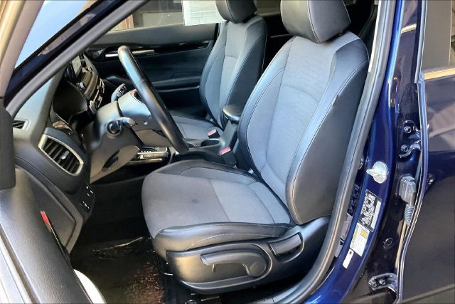 Used 2023 Kia Seltos Nightfall Edition AWD/4WD image 24