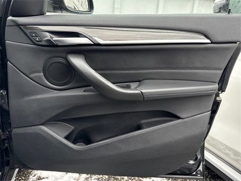 Used 2017 BMW X1 xDrive28i image 23
