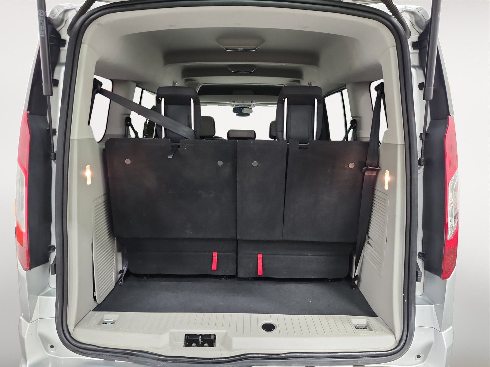 Used 2022 Ford Transit Connect XLT FWD image 15