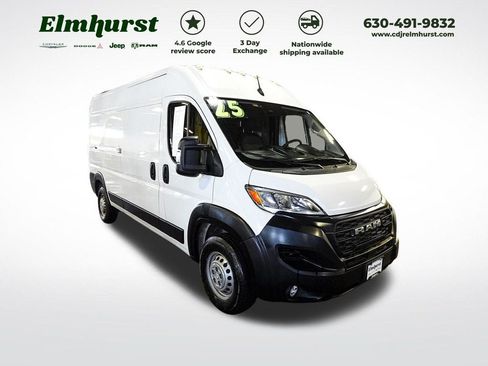 Used 2025 RAM ProMaster 2500 w/ Convenience Group FWD image 1