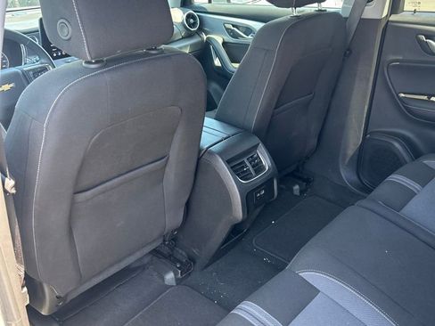 Used 2025 Chevrolet Blazer LT image 15