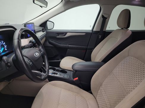 Used 2022 Ford Escape SE w/ Convenience Package FWD image 17