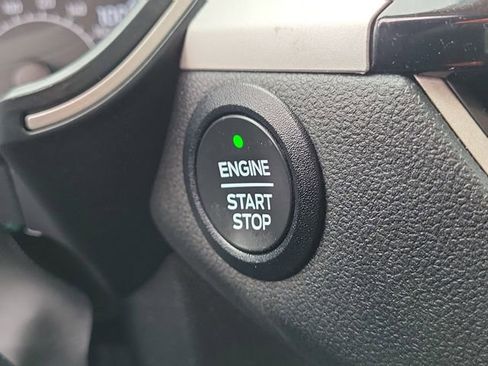 Certified 2022 Ford Escape SE w/ Convenience Package AWD/4WD image 19