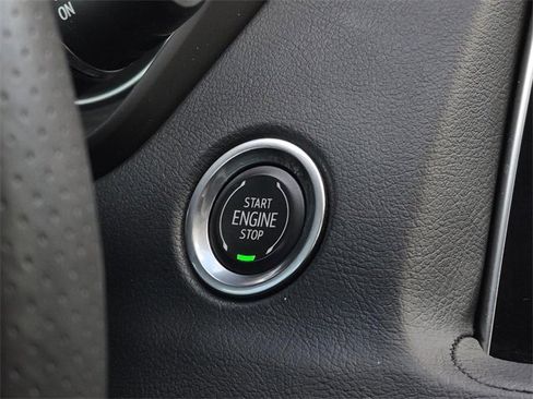 Used 2023 Cadillac XT4 Sport w/ Cold Weather Package image 23