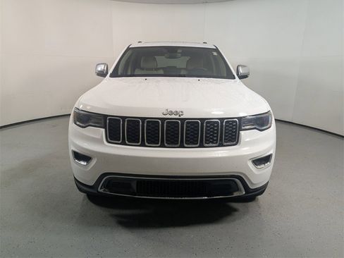 Used 2019 Jeep Grand Cherokee Limited w/ Luxury Group II image 2