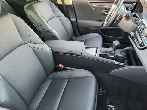 Certified 2025 Lexus ES 350 350 Premium Package image 15