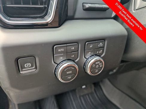 New 2026 GMC Sierra 3500 Denali Ultimate AWD/4WD image 17