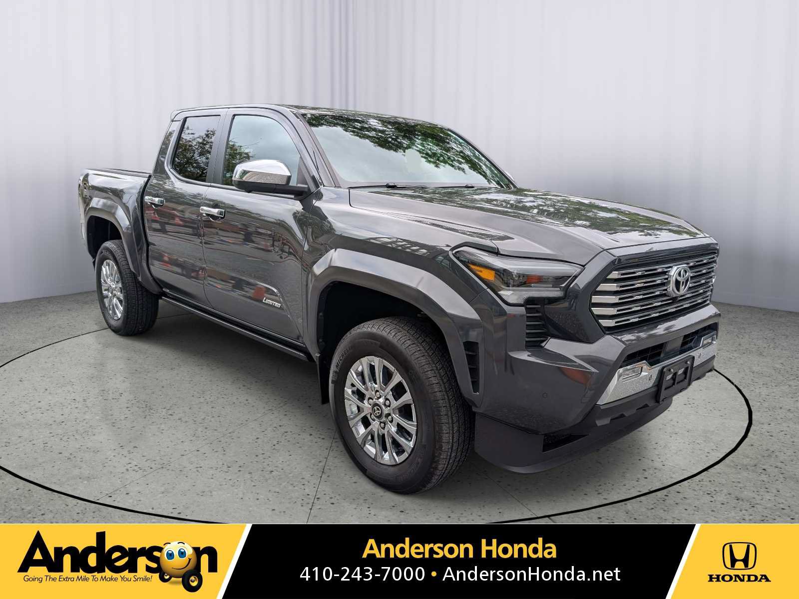 Used 2024 Toyota Tacoma Limited AWD/4WD image 1
