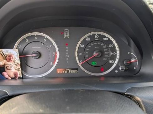 Used 2010 Honda Accord EX-L image 11