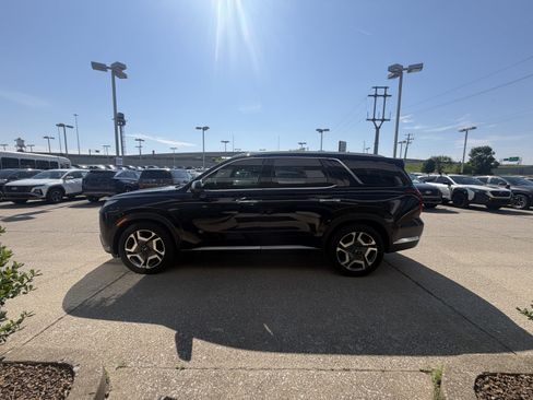 Used 2023 Hyundai Palisade Limited AWD/4WD image 15