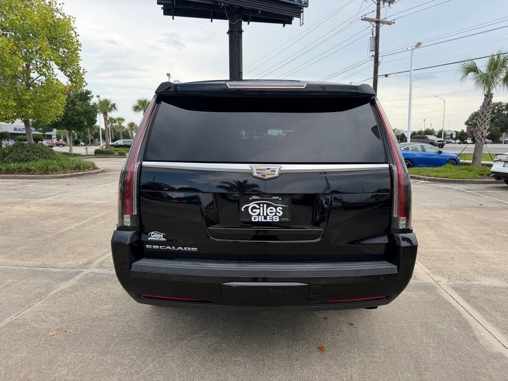 Used 2019 Cadillac Escalade ESV Premium Luxury RWD image 4