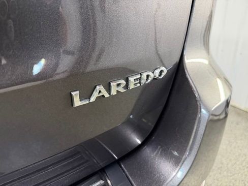Used 2015 Jeep Grand Cherokee Laredo w/ Quick Order Package 23E AWD/4WD image 26