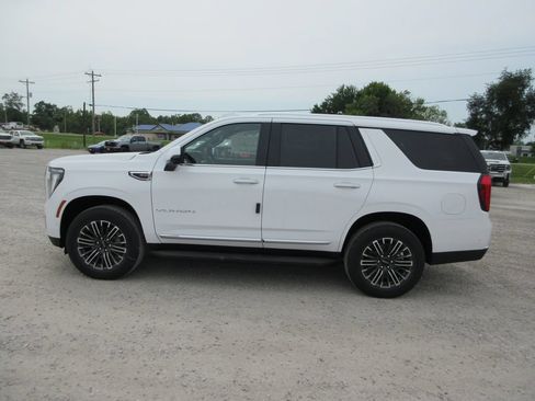 New 2026 GMC Yukon Elevation w/ Technology Package AWD/4WD image 6