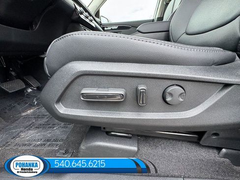 New 2025 Honda Pilot Touring image 37