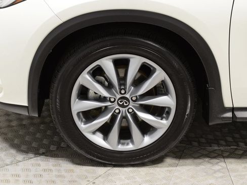 Certified 2022 INFINITI QX50 Luxe AWD/4WD image 39