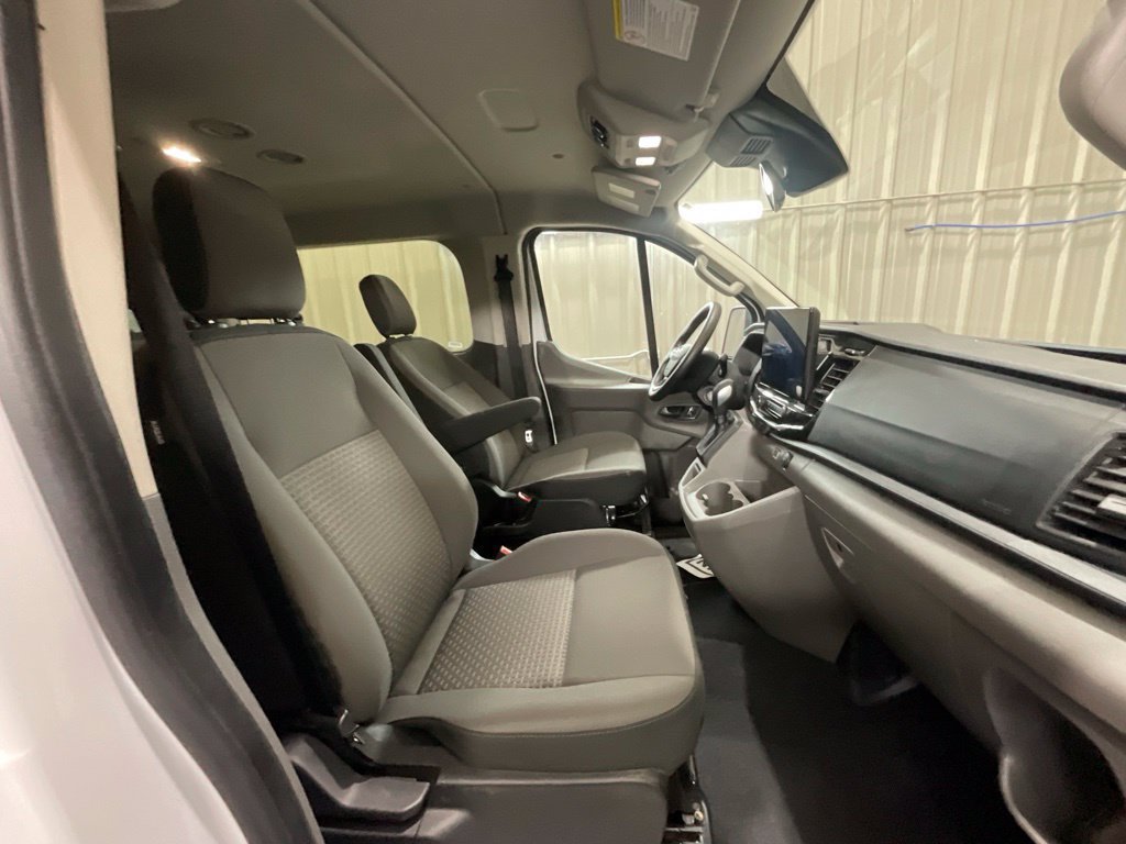 Used 2025 Ford Transit 350 XLT RWD image 11