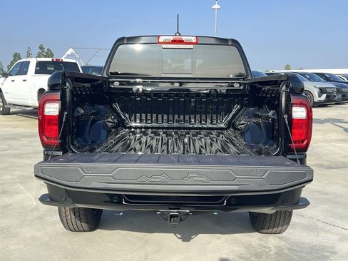 New 2026 GMC Canyon Elevation image 27