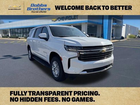 Used 2024 Chevrolet Suburban LT RWD image 1