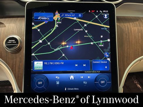 Used 2025 Mercedes-Benz GLC 350e 4MATIC image 15