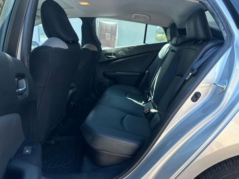 Used 2016 Toyota Prius Three Touring image 16