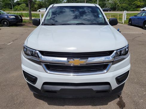 Used 2019 Chevrolet Colorado W/T RWD image 11