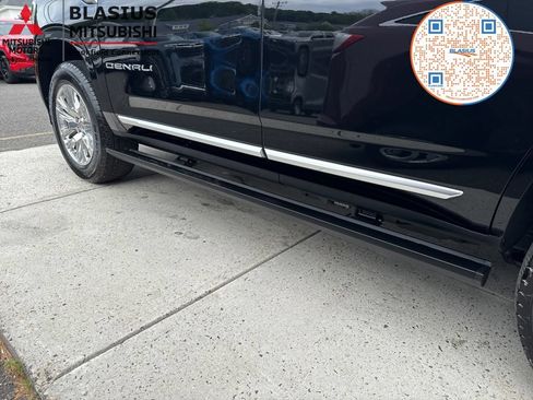 Used 2026 GMC Yukon Denali w/ Sun & Power Step Package AWD/4WD image 41