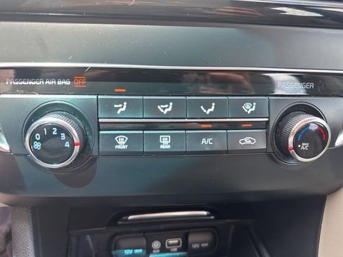 Used 2016 Kia Optima LX FWD image 21