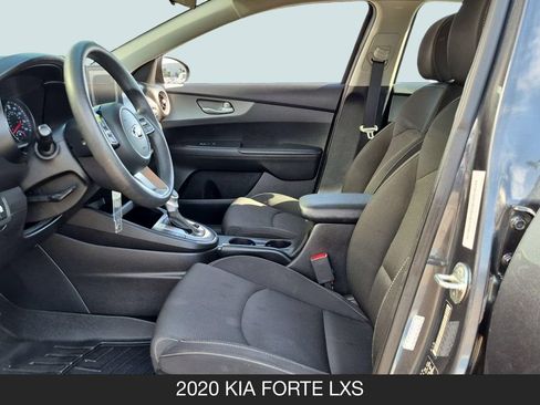Used 2020 Kia Forte LXS FWD image 14