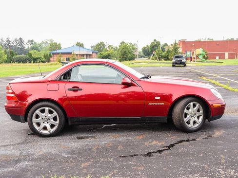 Used 2000 Mercedes-Benz SLK 230 image 8