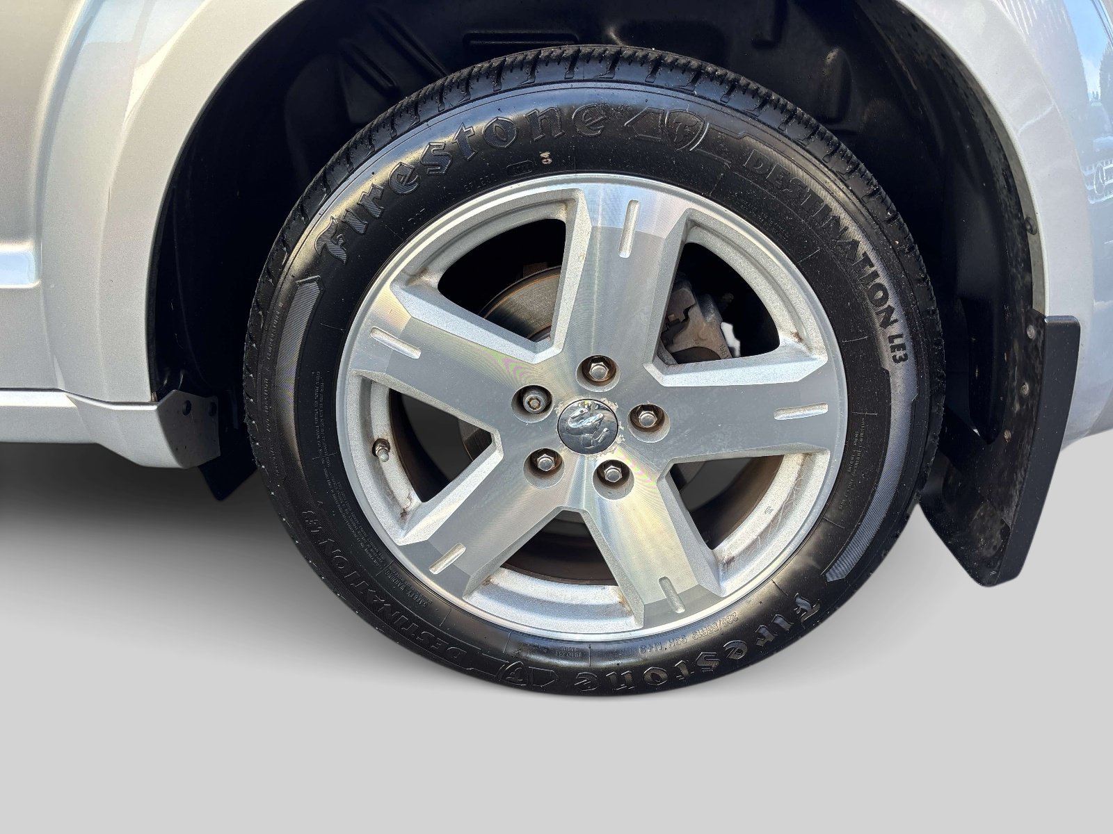 Used 2009 Dodge Journey R/T w/ Rear Seat Video Group FWD image 9