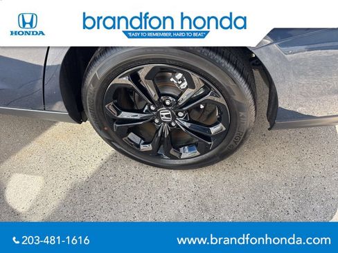 Certified 2025 Honda Accord SE image 31