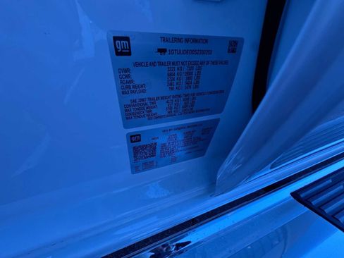 Used 2025 GMC Sierra 1500 SLT w/ SLT Premium Package image 42