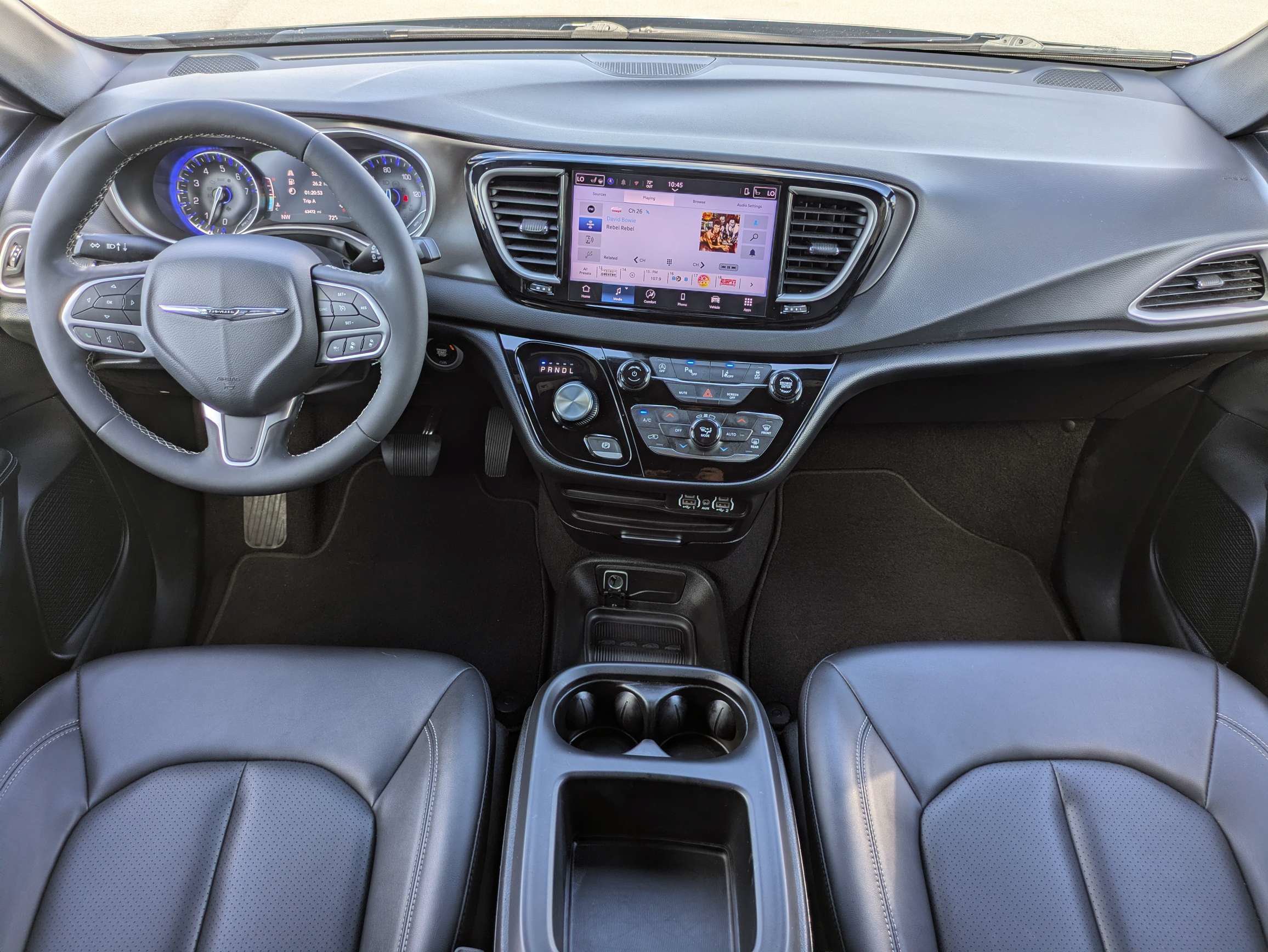 Used 2025 Chrysler Pacifica Select FWD image 15
