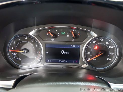Used 2023 Chevrolet Traverse LT AWD/4WD image 20