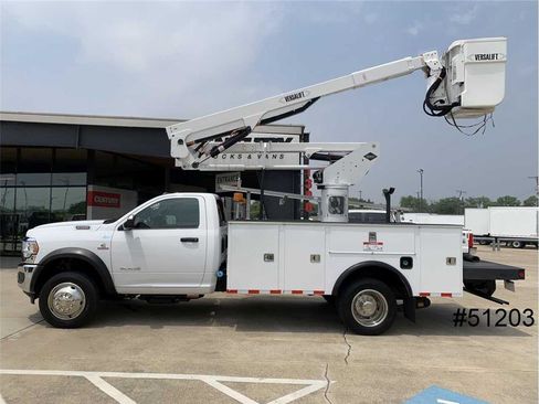 Used 2021 RAM 5500 Tradesman image 6