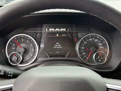 Used 2025 RAM 1500 Laramie w/ Sport Appearance Package AWD/4WD image 18