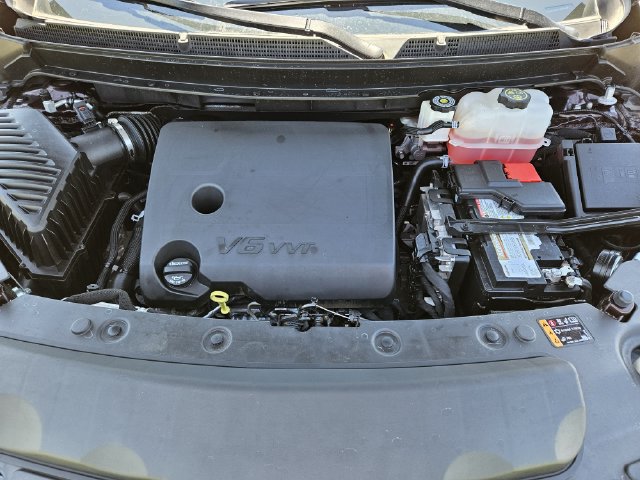 Used 2023 Buick Enclave Avenir w/ Avenir Technology Package FWD image 32