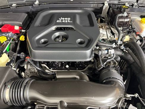 Used 2021 Jeep Wrangler Unlimited Sport AWD/4WD image 37