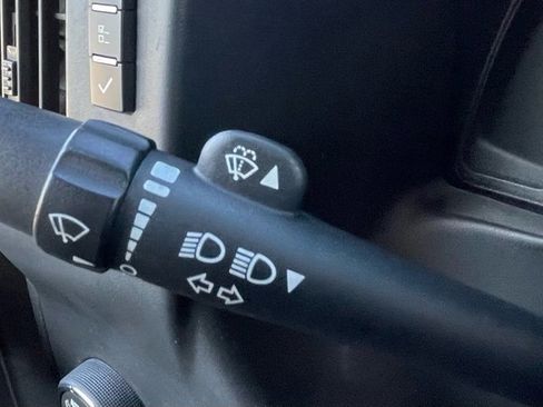 Used 2015 Chevrolet Express 2500 Work Van image 21