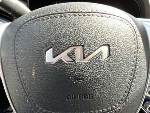 Used 2022 Kia Telluride EX FWD image 35