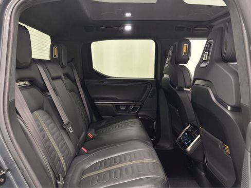 Used 2023 Rivian R1T Adventure AWD/4WD image 21